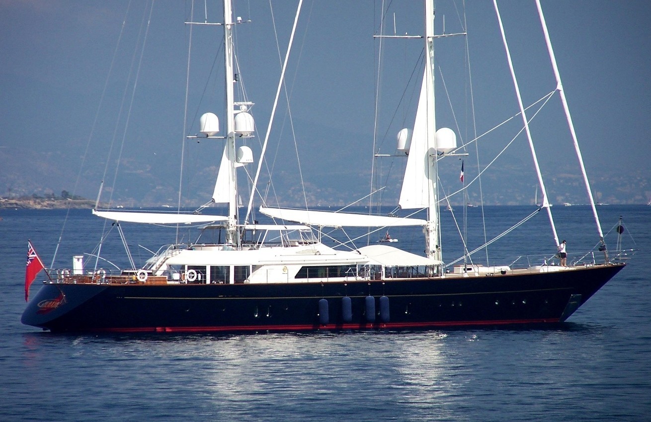 Yacht LA LUNA, Perini Navi CHARTERWORLD Luxury Superyacht Charters